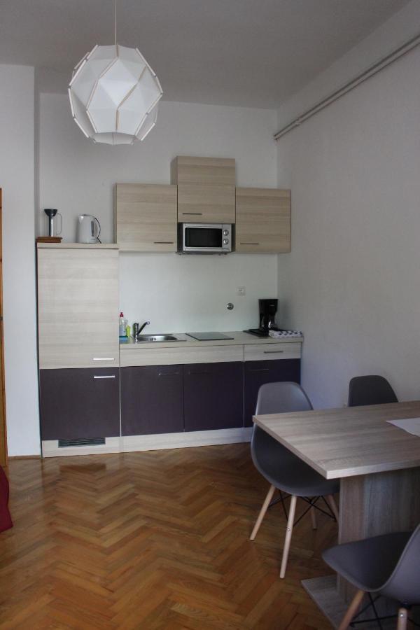 Apartmani Mia Jadranovo Exterior photo