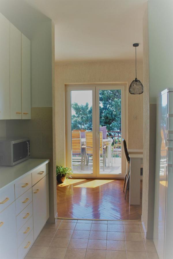 Apartmani Mia Jadranovo Exterior photo